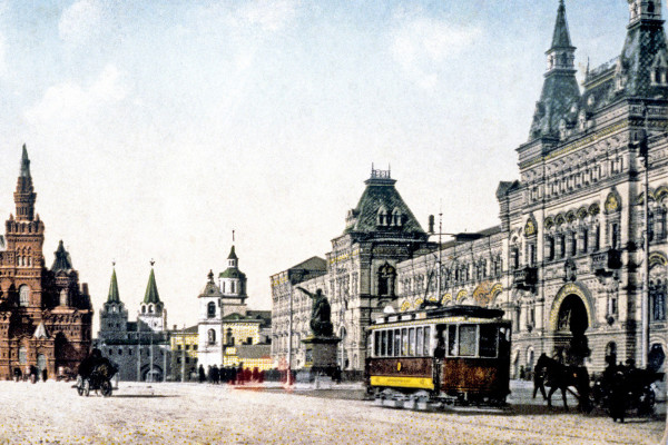 Как росла Москва: от деревянного города до первого трамвая (Level One)